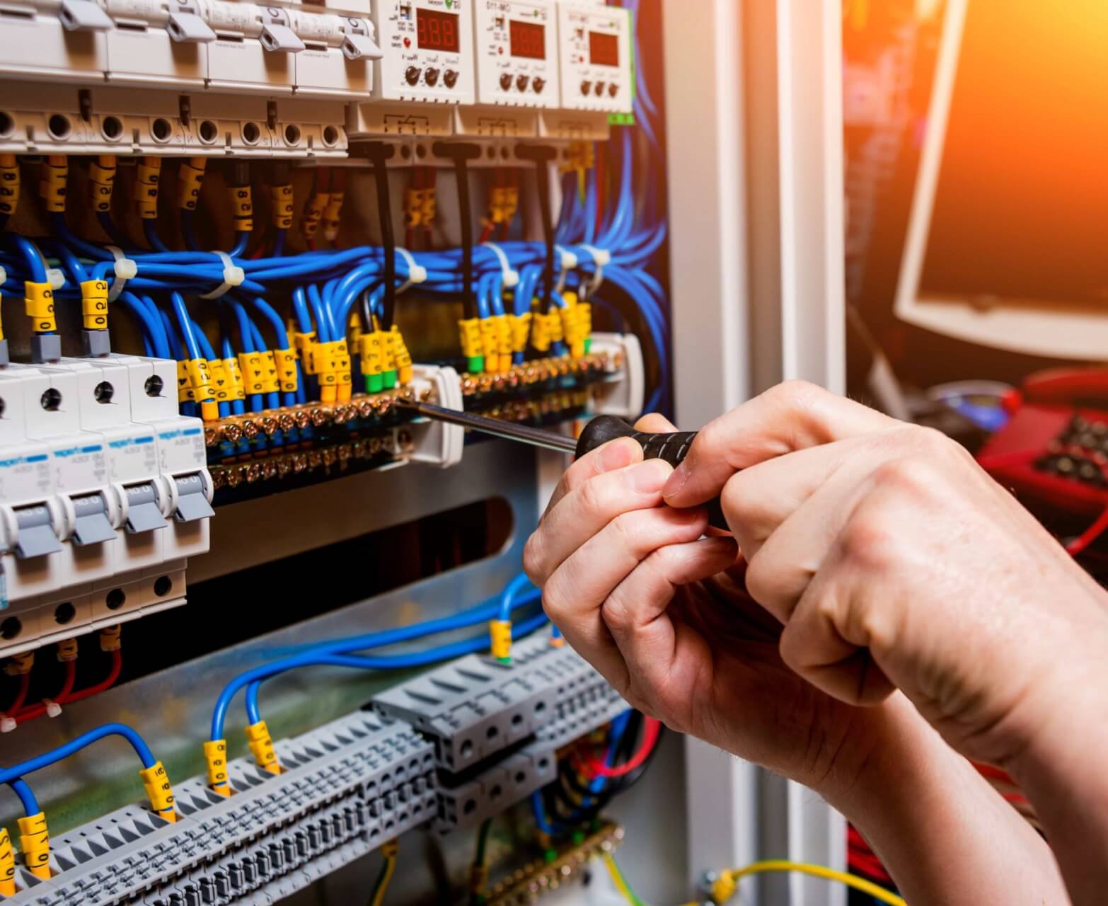 Safety First: Mastering the Art of power surge protector Selection